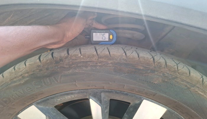 2019 MG HECTOR SMART 1.5 DCT PETROL, Petrol, Automatic, 26,034 km, tyre