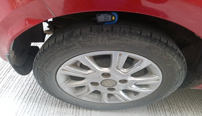 2018 Tata Tiago XZ PETROL, Petrol, Manual, 63,762 km, tyre