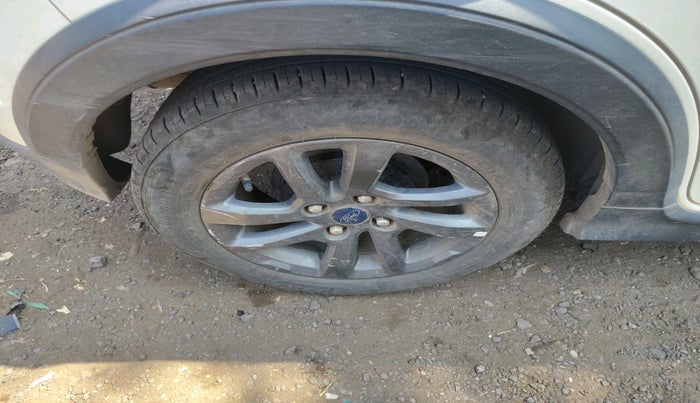 2021 Ford FREESTYLE TITANIUM 1.5 DIESEL, Diesel, Manual, 39,352 km, tyre