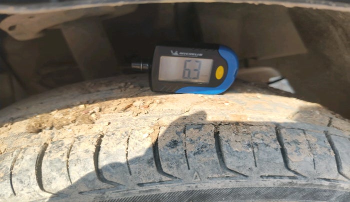 2018 Tata NEXON XM PETROL, Petrol, Manual, 69,479 km, tyre