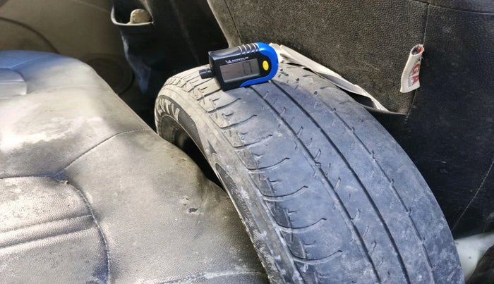 2014 Maruti Celerio VXI AMT, Petrol, Automatic, 52,000 km, tyre