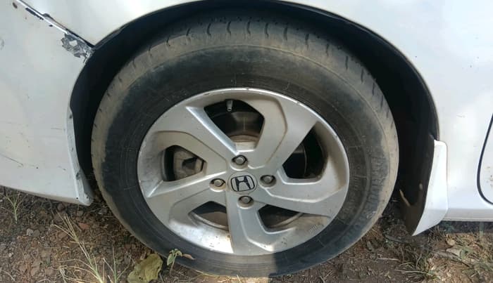 2014 Honda City 1.5L I-VTEC VX CVT, Petrol, Automatic, 90,364 km, tyre