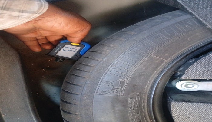 2018 Honda WR-V 1.2L I-VTEC VX MT, Petrol, Manual, 62,608 km, tyre