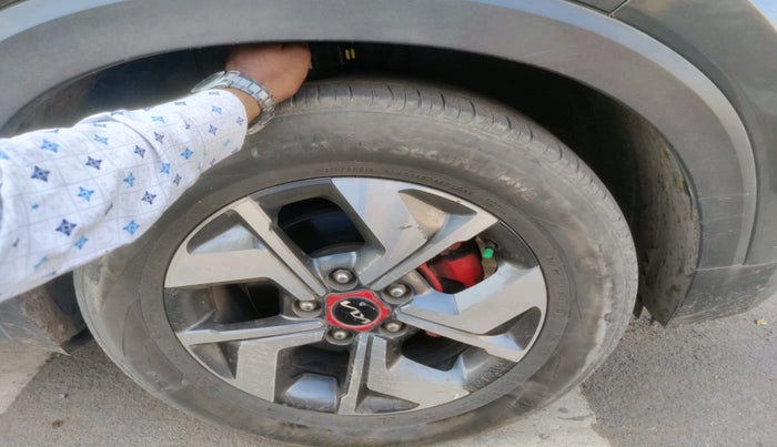 2021 KIA SONET GTX PLUS 1.5 AT, Diesel, Automatic, 66,367 km, tyre