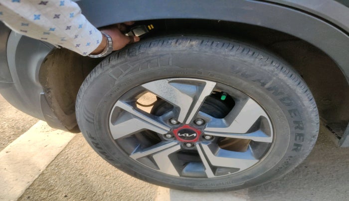 2021 KIA SONET GTX PLUS 1.5 AT, Diesel, Automatic, 66,367 km, tyre