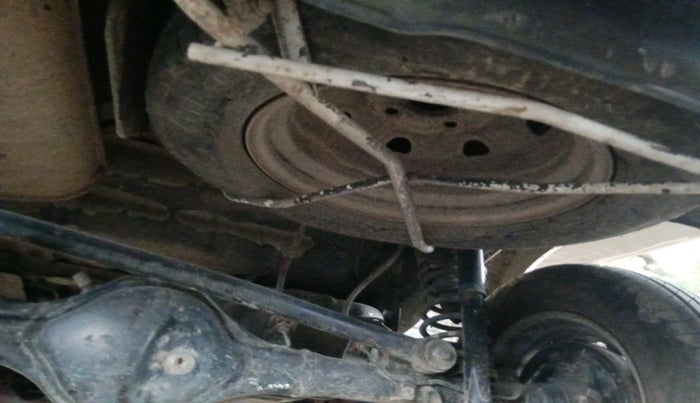 2019 Maruti Eeco 5 STR WITH A/C+HTR, Petrol, Manual, 2,09,409 km, tyre