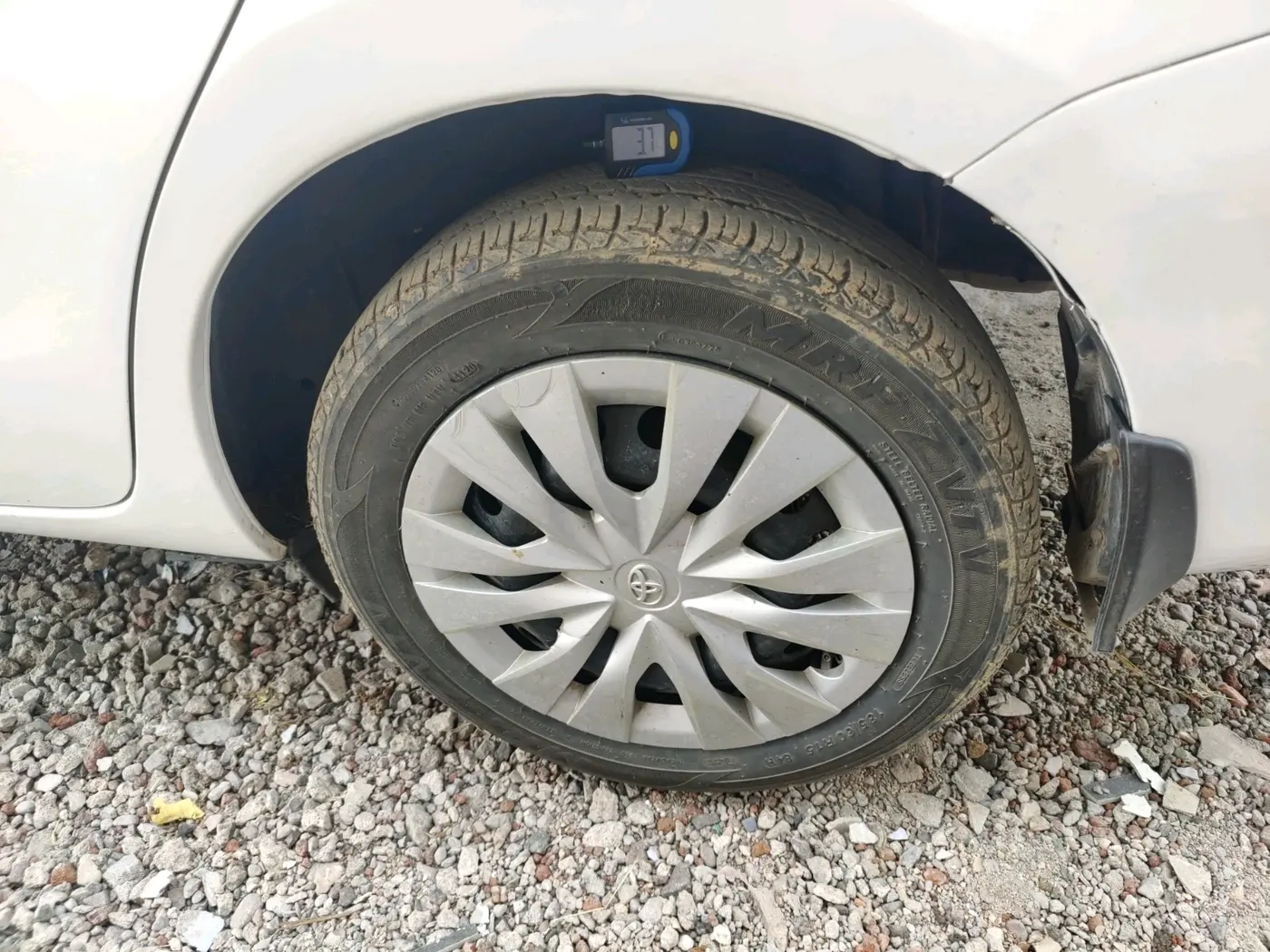 2021 Toyota YARIS J MT, Petrol, Manual, 72,389 km, tyre