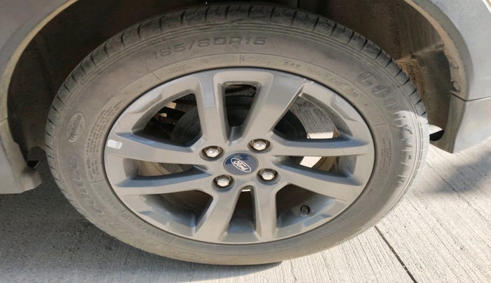 2021 Ford FREESTYLE TITANIUM PLUS 1.2 PETROL, Petrol, Manual, 25,163 km, tyre