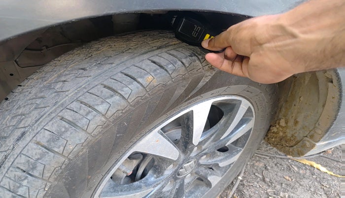 2021 Maruti S Cross ZETA AT 1.5, Petrol, Automatic, 51,362 km, tyre