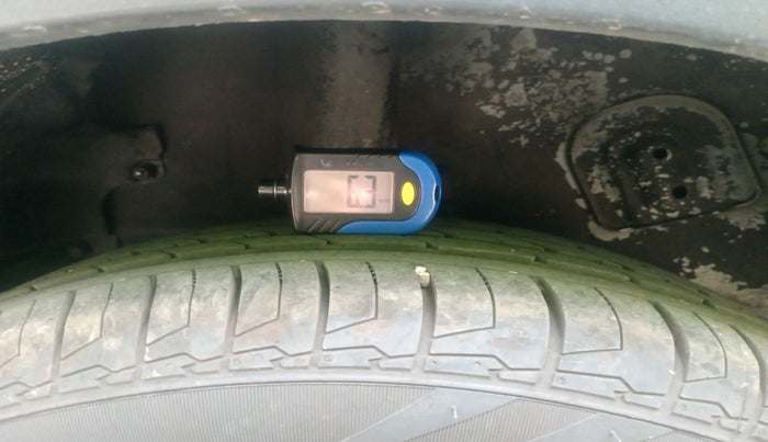 2018 Tata NEXON XMA PETROL, Petrol, Automatic, 88,553 km, tyre