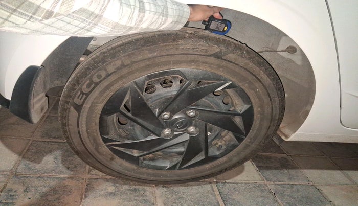 2023 Hyundai NEW I20 MAGNA 1.2 MT, Petrol, Manual, 12,506 km, tyre