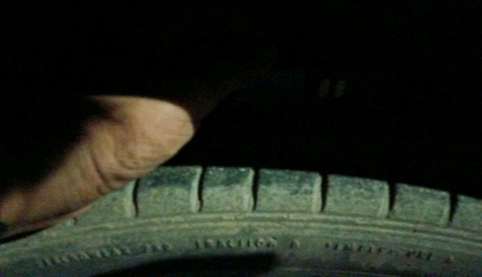 2015 Hyundai Elite i20 ASTA 1.2, Petrol, Manual, 42,234 km, tyre