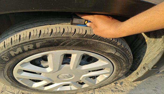 2019 Maruti Vitara Brezza VDI, Diesel, Manual, 70,366 km, tyre