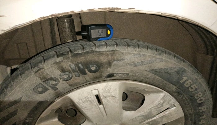 2016 Maruti Swift VXI, Petrol, Manual, 97,159 km, tyre