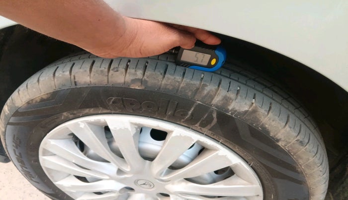 2024 Maruti Baleno SIGMA PETROL 1.2, Petrol, Manual, 37,008 km, tyre