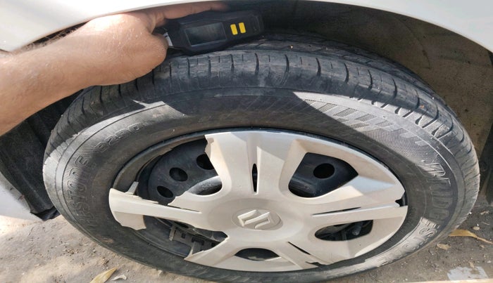 2017 Maruti Wagon R 1.0 VXI AMT, Petrol, Automatic, 54,408 km, tyre