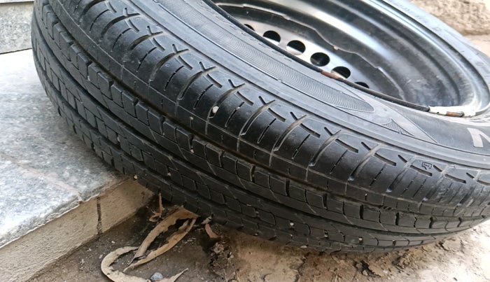 2018 Maruti Baleno ZETA PETROL 1.2, CNG, Manual, 1,19,009 km, tyre