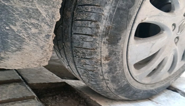 2018 Maruti Baleno ZETA PETROL 1.2, CNG, Manual, 1,19,009 km, tyre