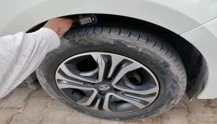 2022 Tata Tiago XT CNG, CNG, Manual, 67,145 km, tyre