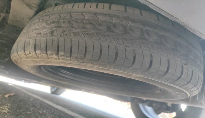 2022 Hyundai ALCAZAR PLATINUM (O) 6STR 2.0 AT, Petrol, Automatic, 34,764 km, tyre