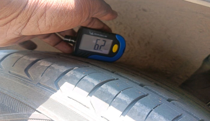 2018 Hyundai Creta E PLUS 1.4 DIESEL, Diesel, Manual, 2,37,347 km, tyre