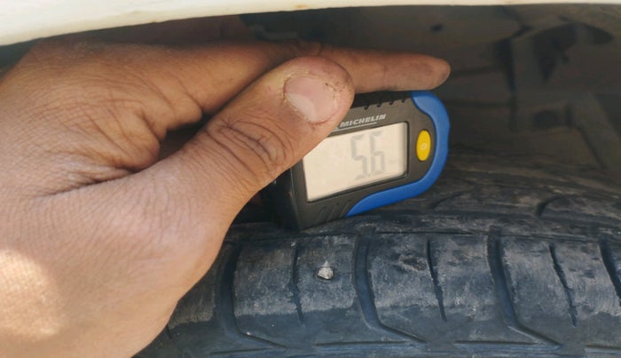 2012 Maruti Swift Dzire ZDI, Diesel, Manual, 2,78,275 km, tyre