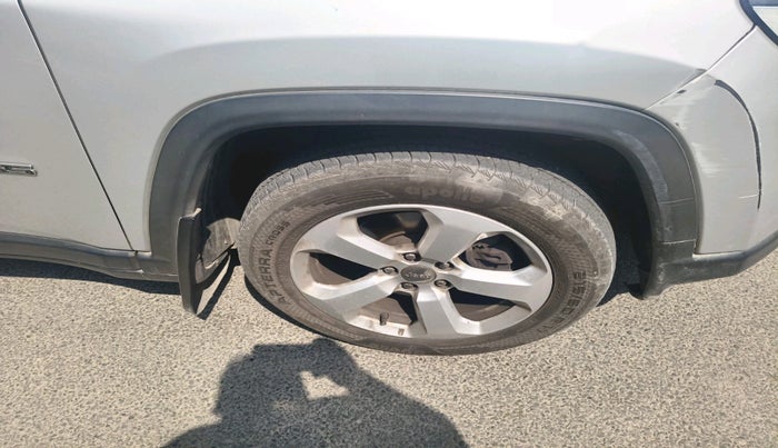 2017 Jeep Compass LONGITUDE 2.0 DIESEL, Diesel, Manual, 98,875 km, tyre