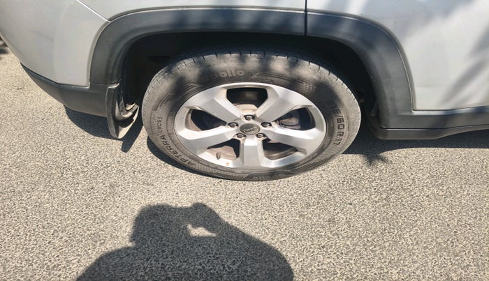 2017 Jeep Compass LONGITUDE 2.0 DIESEL, Diesel, Manual, 98,875 km, tyre