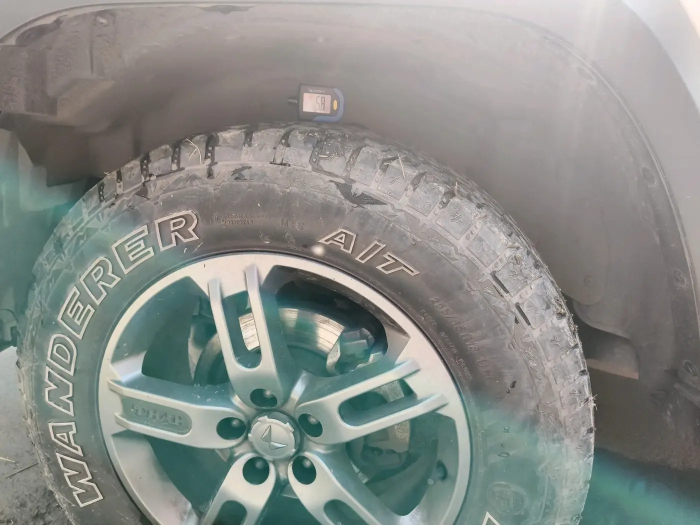 2023 Mahindra Thar LX D HT 2WD MT, Diesel, Manual, 37,787 km, tyre