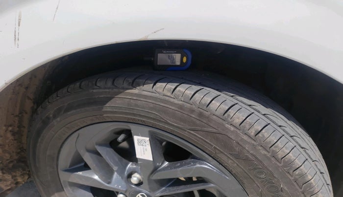 2022 Hyundai GRAND I10 NIOS SPORTZ 1.2 KAPPA VTVT CNG, CNG, Manual, 41,068 km, tyre