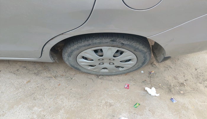 2017 Honda Amaze 1.2L I-VTEC S, Petrol, Manual, 77,712 km, tyre