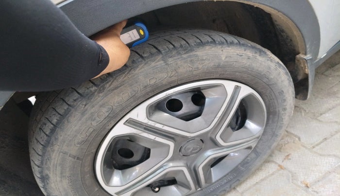 2017 Tata NEXON XT DIESEL, Diesel, Manual, 1,43,643 km, tyre