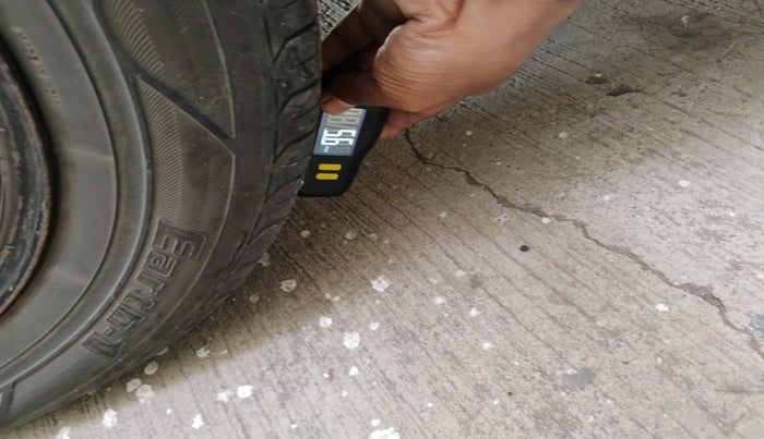 2016 Ford Figo Aspire AMBIENTE 1.5 DIESEL, Diesel, Manual, 1,95,336 km, tyre