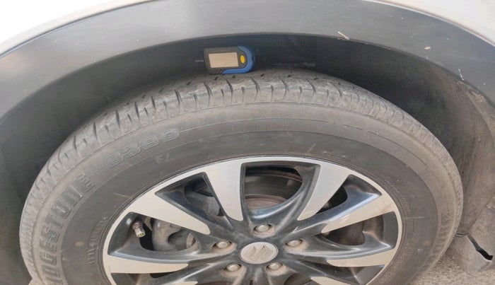 2018 Maruti S Cross ZETA 1.3, Diesel, Manual, 1,89,697 km, tyre