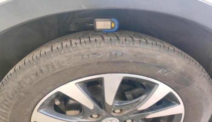 2018 Maruti S Cross ZETA 1.3, Diesel, Manual, 1,89,697 km, tyre