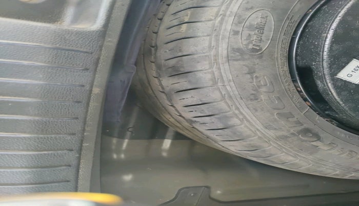 2015 Hyundai Creta S 1.4 DIESEL, Diesel, Manual, 1,48,861 km, tyre