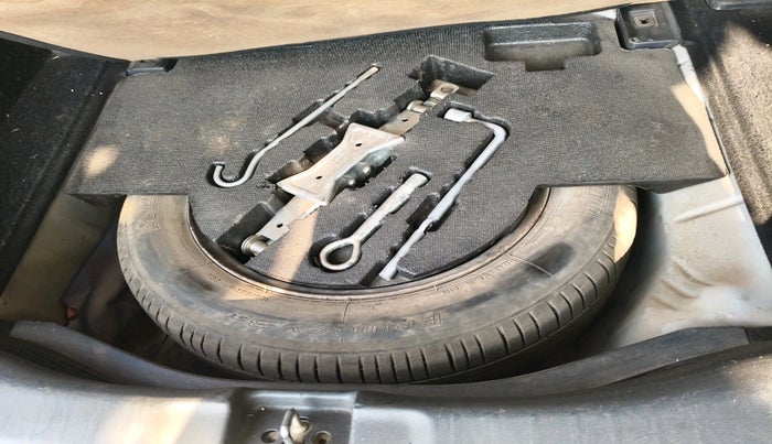 2018 Honda WR-V 1.2L I-VTEC VX MT, Petrol, Manual, 52,165 km, tyre