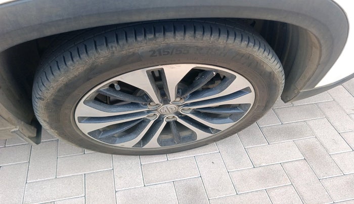 2021 MG HECTOR SHARP 1.5 DCT PETROL, Petrol, Automatic, 46,852 km, tyre