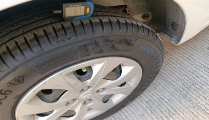 2015 Hyundai Elite i20 MAGNA 1.2, Petrol, Manual, 54,559 km, tyre