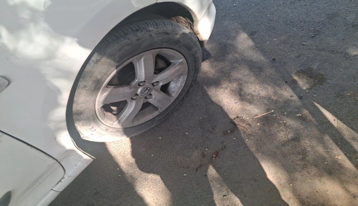 2010 Honda City 1.5L I-VTEC V MT, Petrol, Manual, 1,45,898 km, tyre