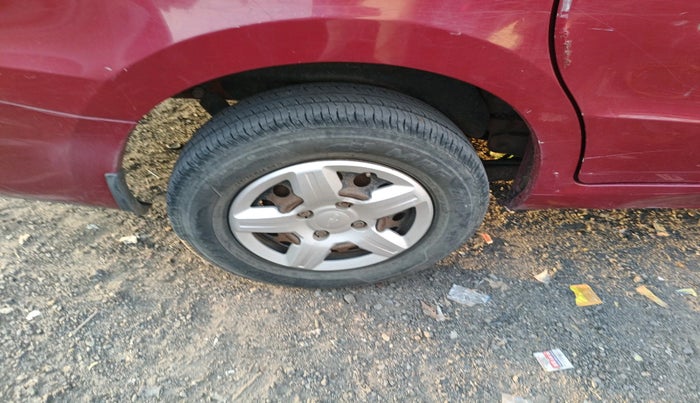 2013 Chevrolet Enjoy 1.4 LS 7 STR, Petrol, Manual, 1,32,074 km, tyre