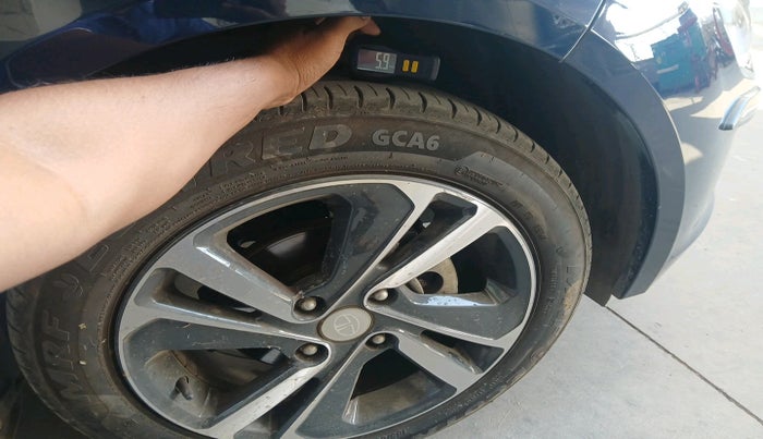 2024 Tata ALTROZ XZA PLUS (O) SUNROOF P , Petrol, Automatic, 9,876 km, tyre