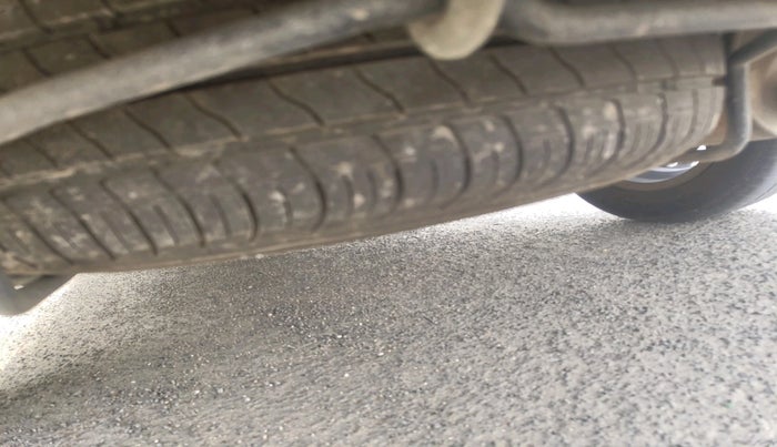 2019 Maruti Ertiga ZXI SHVS, Petrol, Manual, 1,37,028 km, tyre