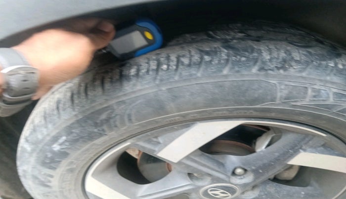 2021 Hyundai VENUE SX PLUS 1.0 TURBO DCT, Petrol, Automatic, 57,049 km, tyre