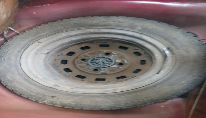 2011 Chevrolet Spark LT 1.0, Petrol, Manual, 51,776 km, tyre