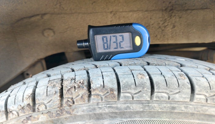 2015 Maruti Alto 800 VXI, Petrol, Manual, 49,179 km, tyre