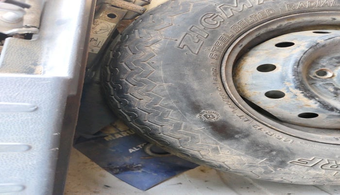 2015 Maruti Alto 800 VXI, Petrol, Manual, 49,179 km, tyre