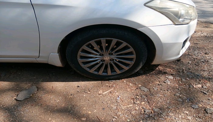 2015 Maruti Ciaz ZDI, Diesel, Manual, 1,71,642 km, tyre