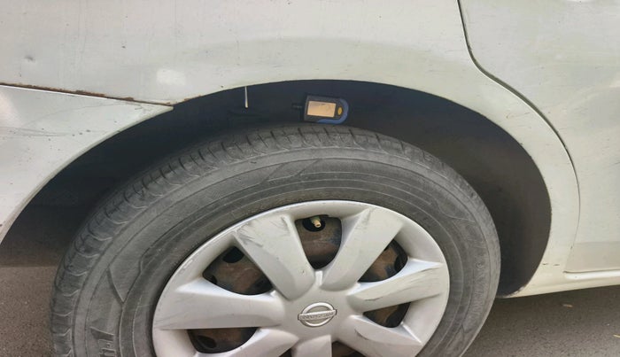 2011 Nissan Sunny XL, CNG, Manual, 1,45,592 km, tyre