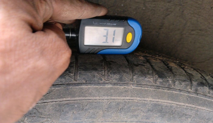 2018 Honda WR-V 1.5L I-DTEC VX MT, Diesel, Manual, 1,16,017 km, tyre